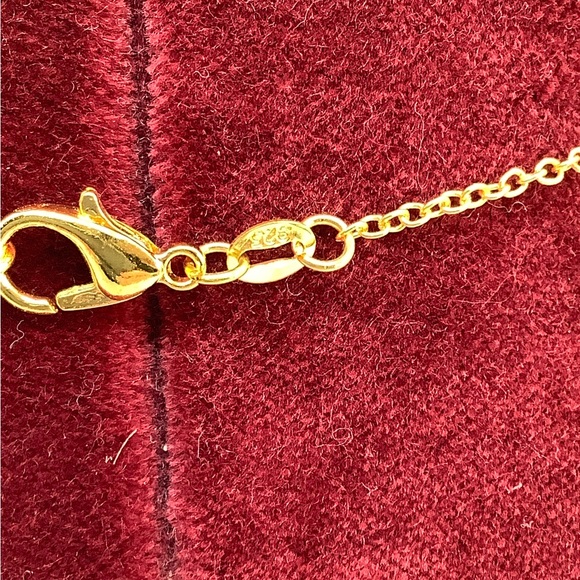 Tear Drop Stone Set Pendant and Chain (3 for $15) - Picture 5 of 6